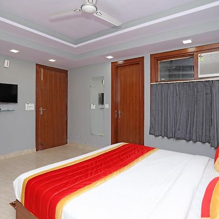 Capital O Aashiyana Paradise Near Omaxe Gurgaon Mall Otel Dış mekan fotoğraf