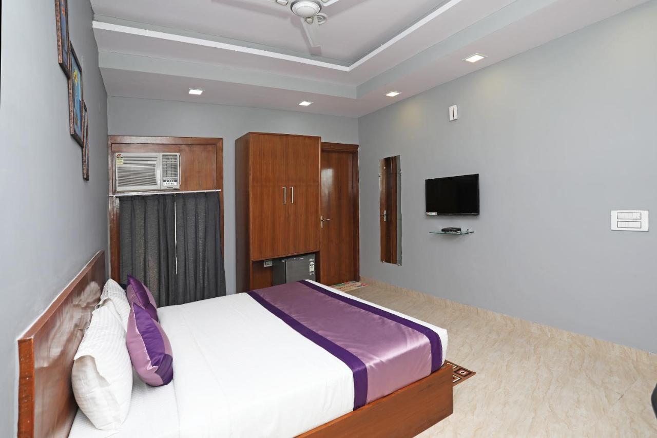 Capital O Aashiyana Paradise Near Omaxe Gurgaon Mall Otel Dış mekan fotoğraf