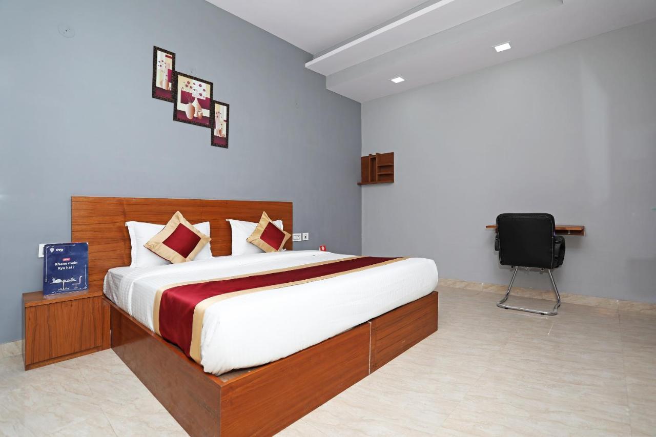 Capital O Aashiyana Paradise Near Omaxe Gurgaon Mall Otel Dış mekan fotoğraf